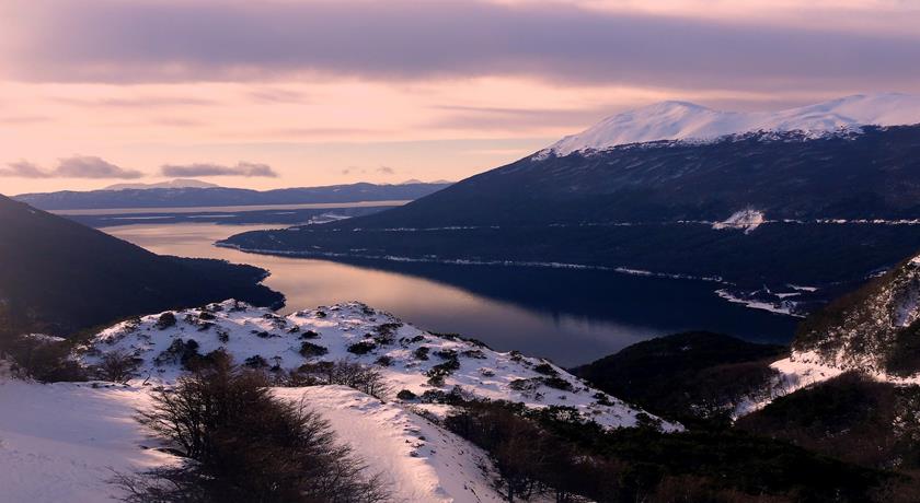 Lago Escondido y Fagnano {activities-custom-search}